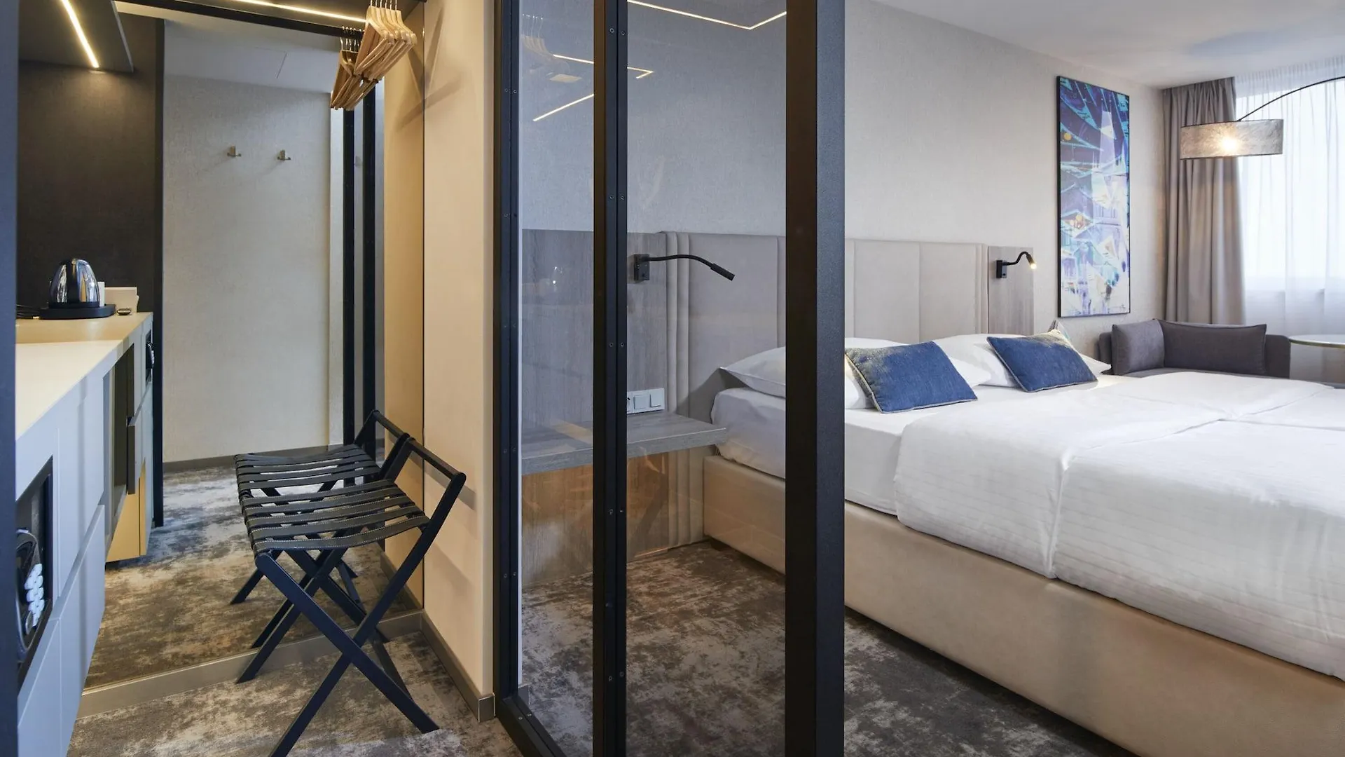 Orea Hotel Pyramida Praha 4*, Praga