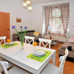 In Vinohrady Appartamento