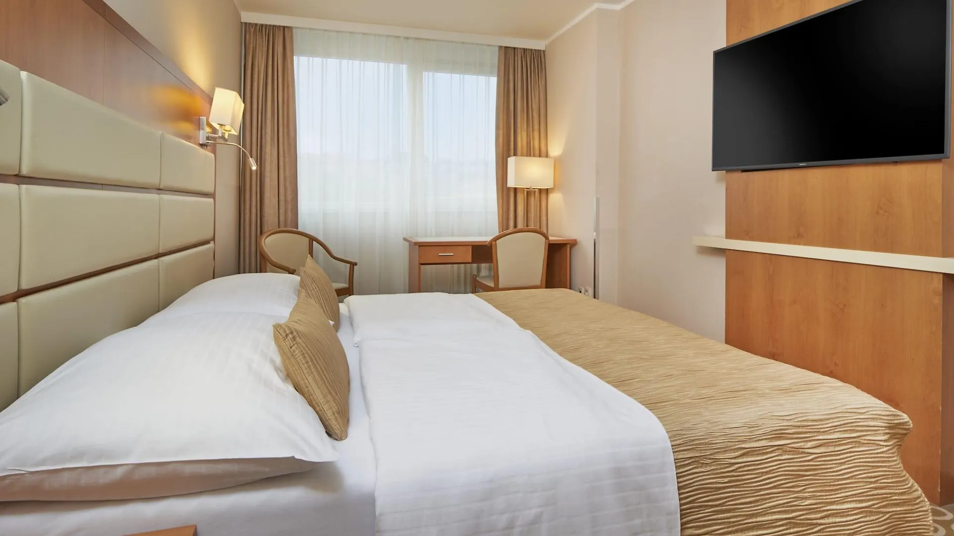 Orea Hotel Pyramida Praha Praga