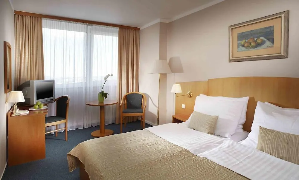 Orea Hotel Pyramida Praha