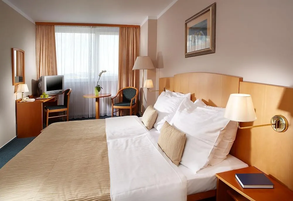 Orea Hotel Pyramida Praha